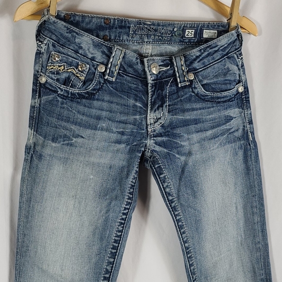 Miss Me Jeans Signature Boot Style JE104583R - Picture 2 of 12